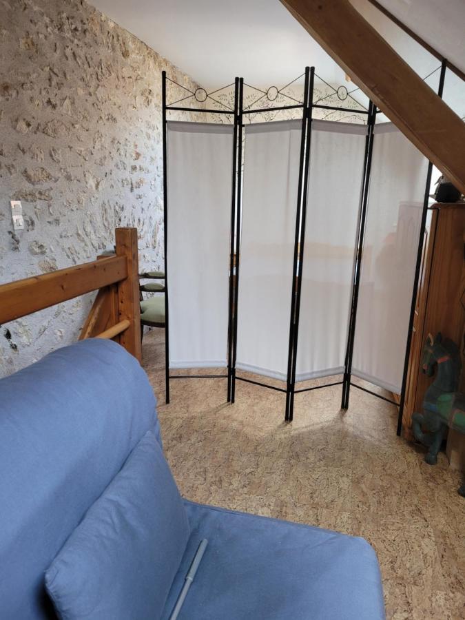 Gite De La Tour De Loire - 65 M2 Au Pied D'Une Tour De Gue Du 17Eme Siecle Мер Экстерьер фото