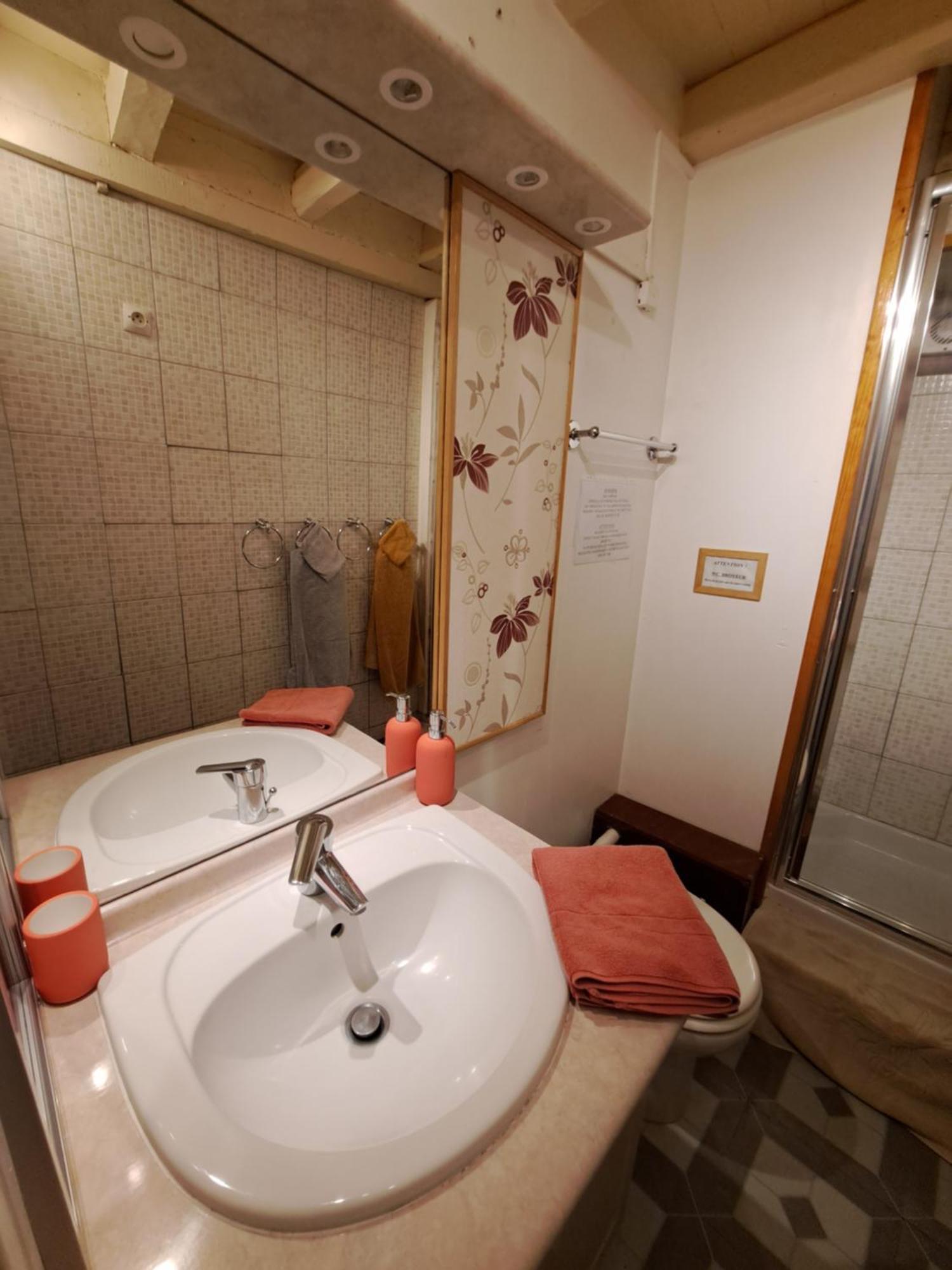 Gite De La Tour De Loire - 65 M2 Au Pied D'Une Tour De Gue Du 17Eme Siecle Мер Экстерьер фото
