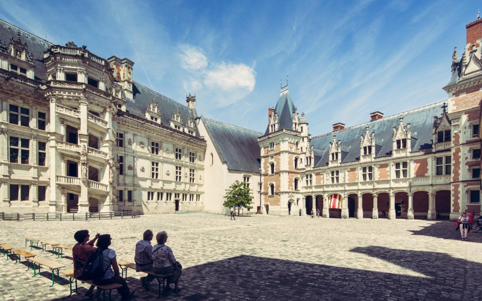 Gite De La Tour De Loire - 65 M2 Au Pied D'Une Tour De Gue Du 17Eme Siecle Мер Экстерьер фото